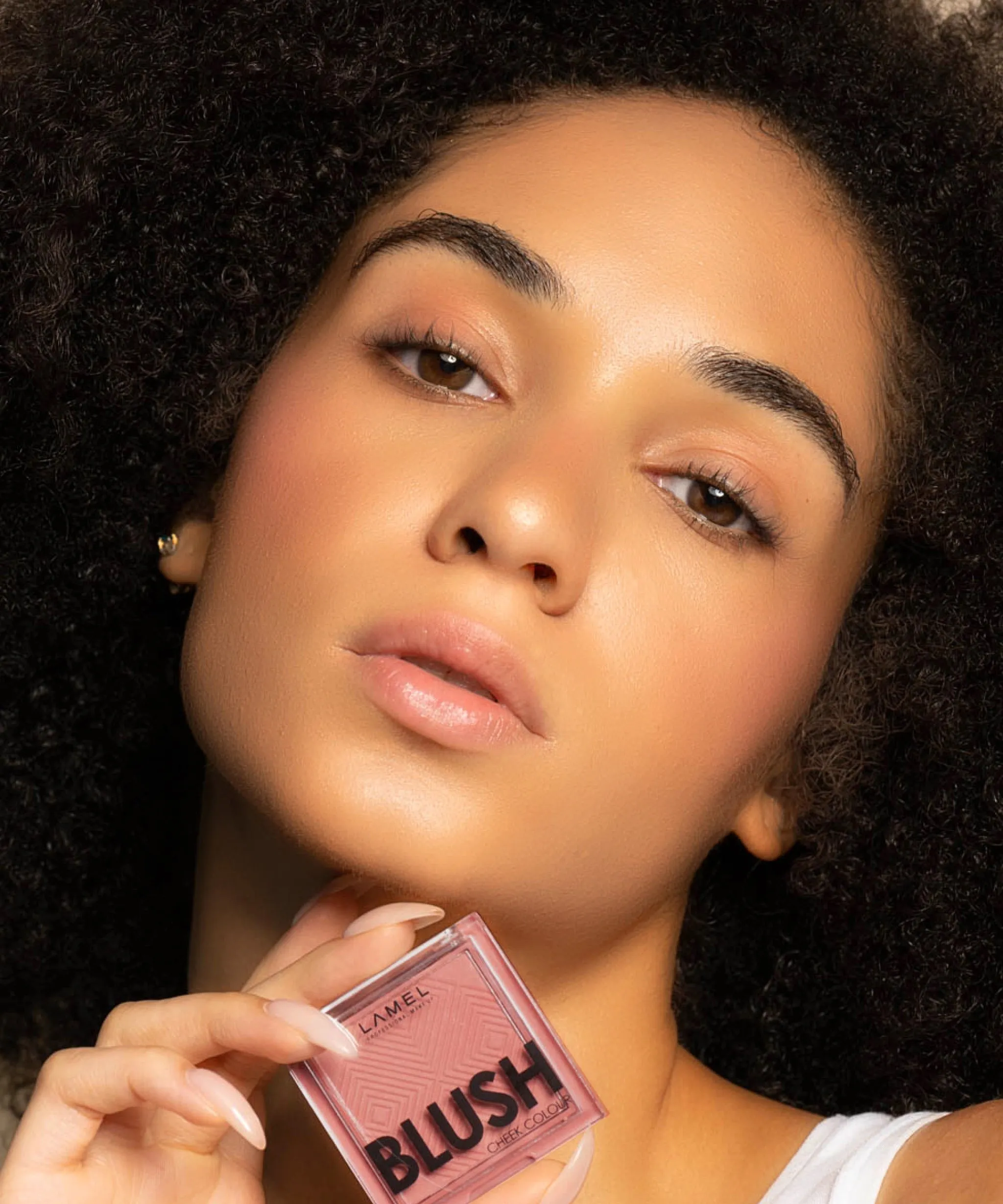 Blush cheek colour