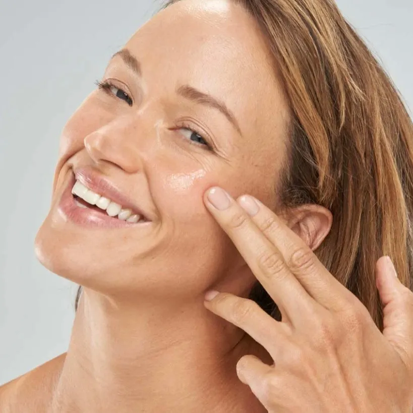 Farmhouse Fresh Flat Out Firm Hyaluronic Acid Peptide Firming Serum