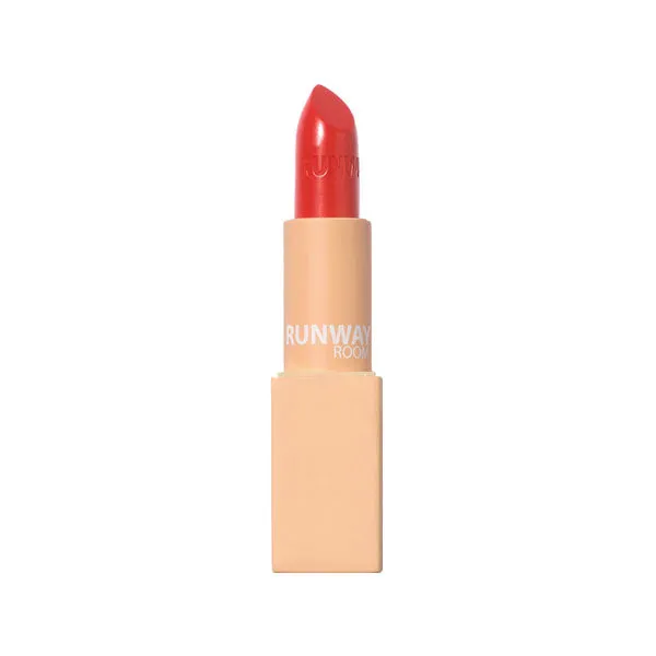 Lipstick in shade 'Supermodel'