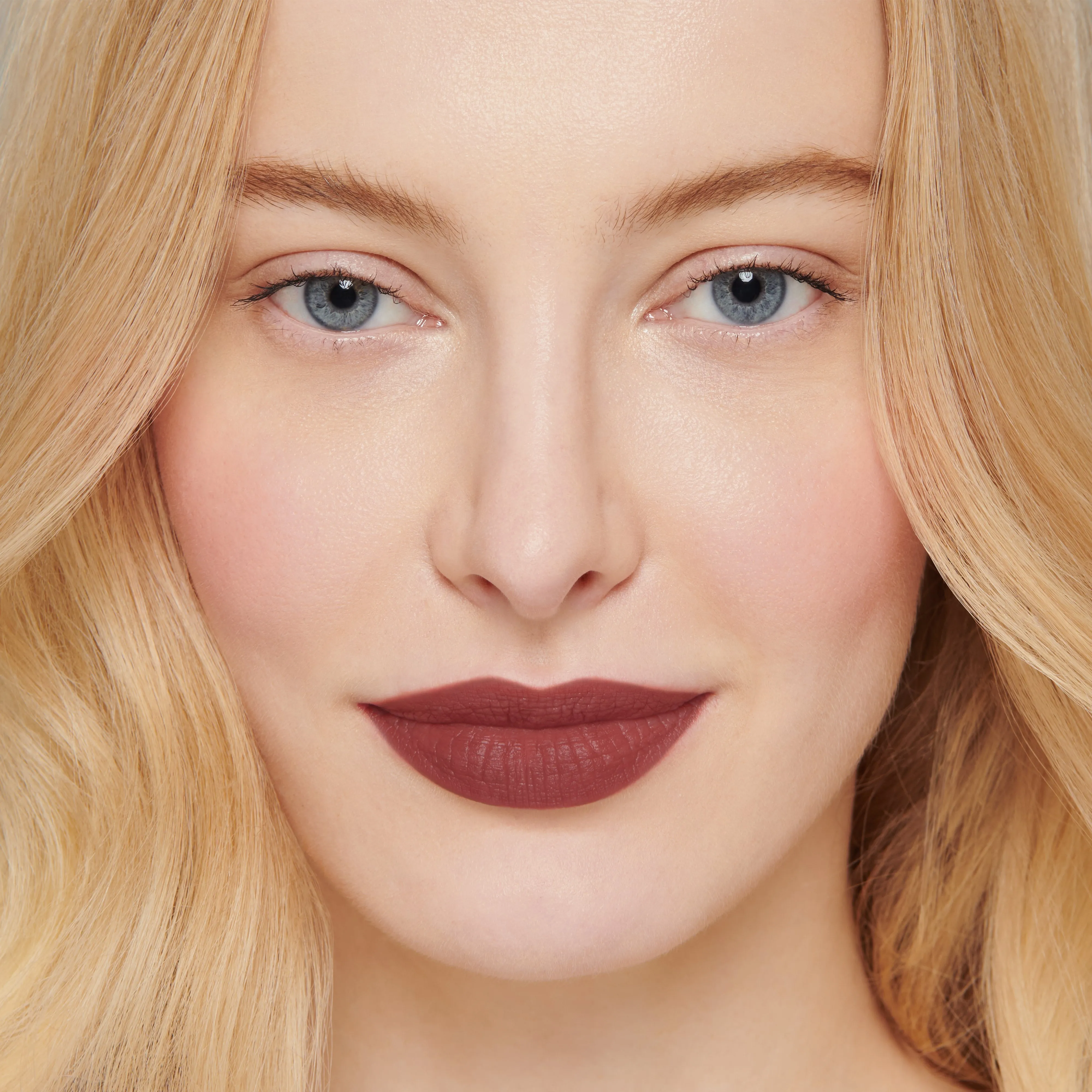 Velvet Sorcery (True Velvet Lip Colour)
