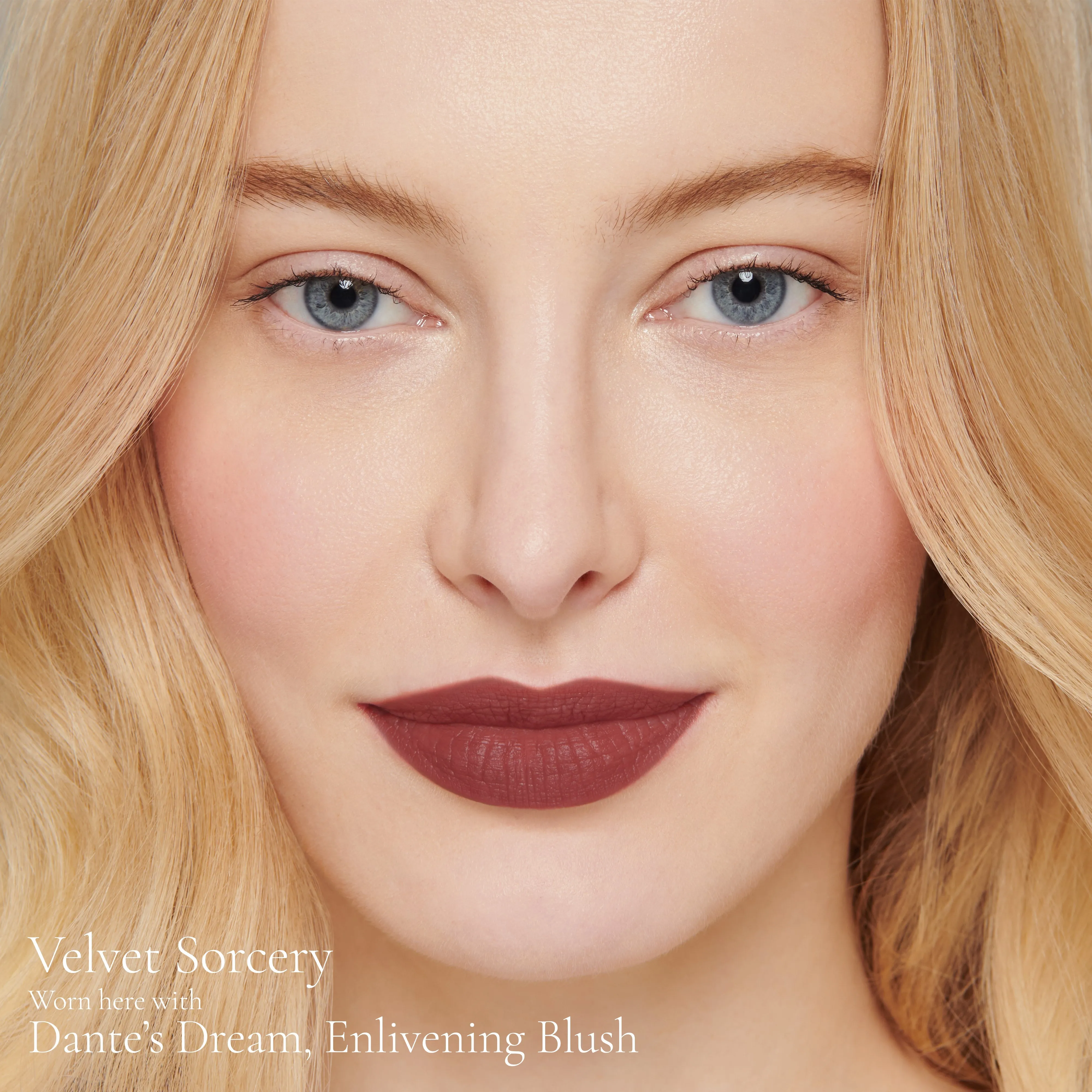 Velvet Sorcery (True Velvet Lip Colour)